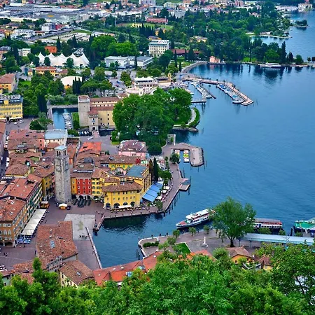 Villetta Mazzini Front - Happy * Peschiera del Garda